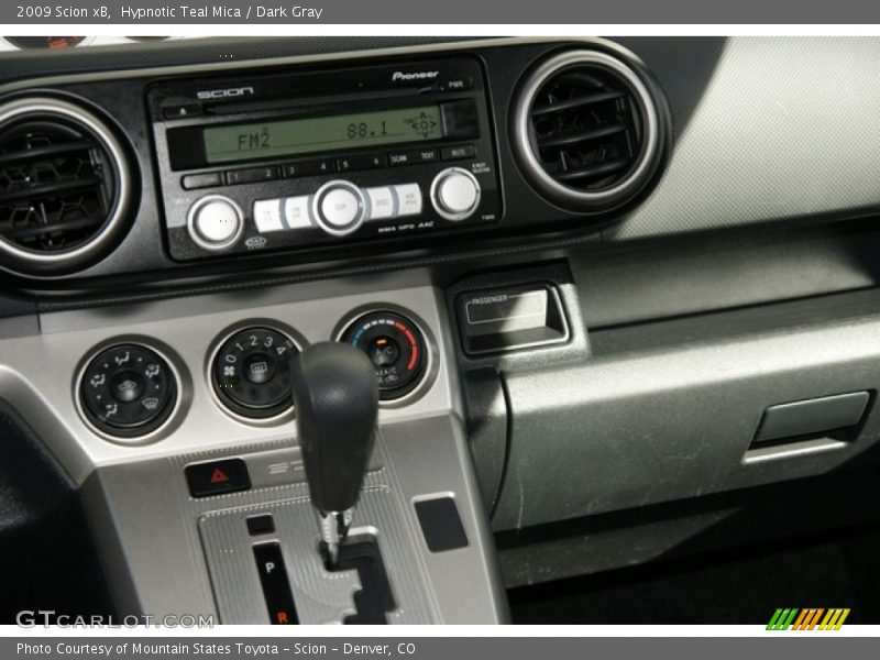 Controls of 2009 xB 