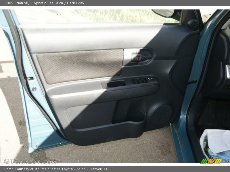 Hypnotic Teal Mica / Dark Gray 2009 Scion xB