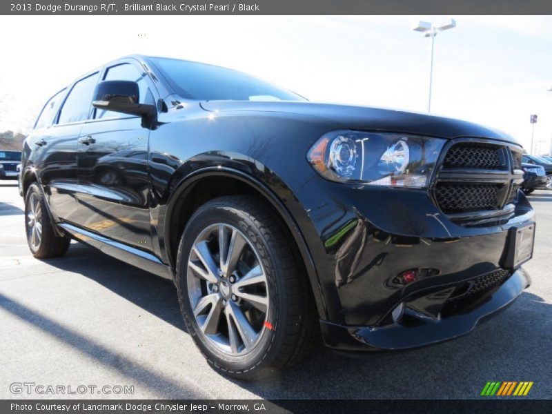 Front 3/4 View of 2013 Durango R/T