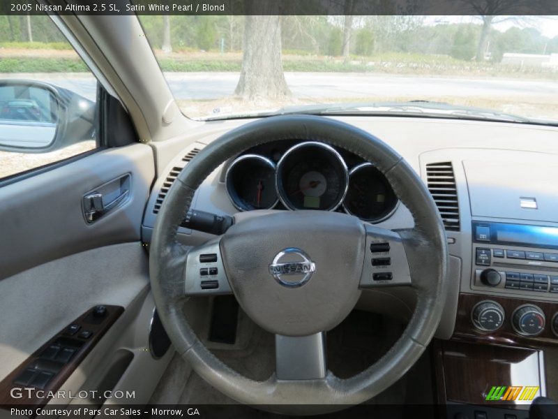 Satin White Pearl / Blond 2005 Nissan Altima 2.5 SL