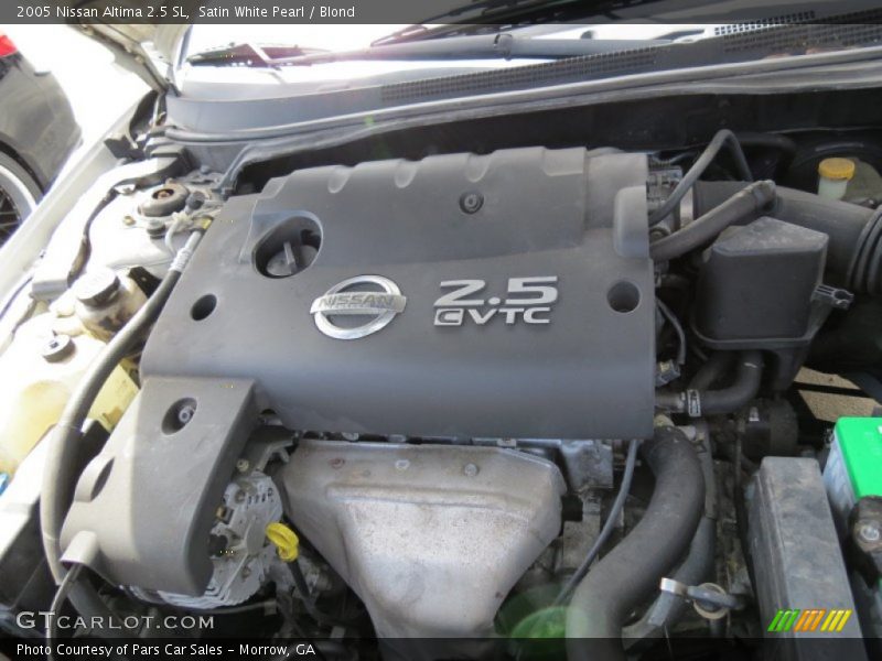 Satin White Pearl / Blond 2005 Nissan Altima 2.5 SL