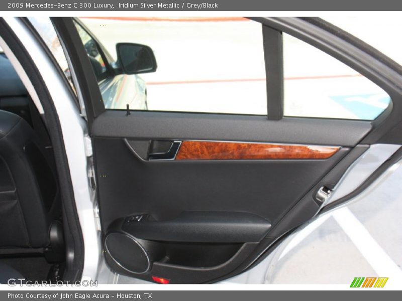 Iridium Silver Metallic / Grey/Black 2009 Mercedes-Benz C 300 Luxury