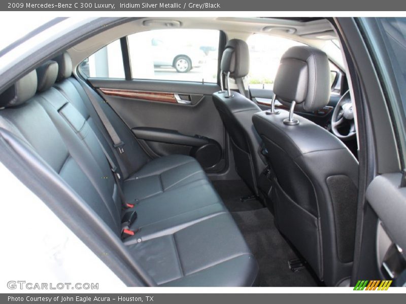 Iridium Silver Metallic / Grey/Black 2009 Mercedes-Benz C 300 Luxury
