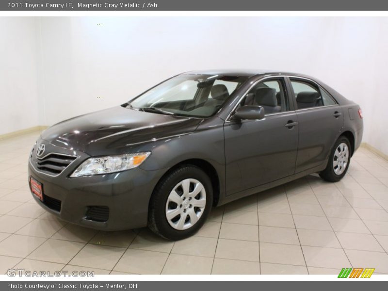 Magnetic Gray Metallic / Ash 2011 Toyota Camry LE