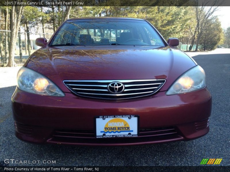 Salsa Red Pearl / Gray 2005 Toyota Camry LE