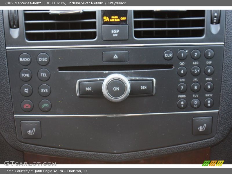 Controls of 2009 C 300 Luxury