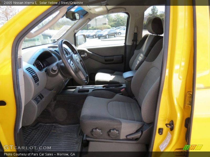  2005 Xterra S Steel/Graphite Interior