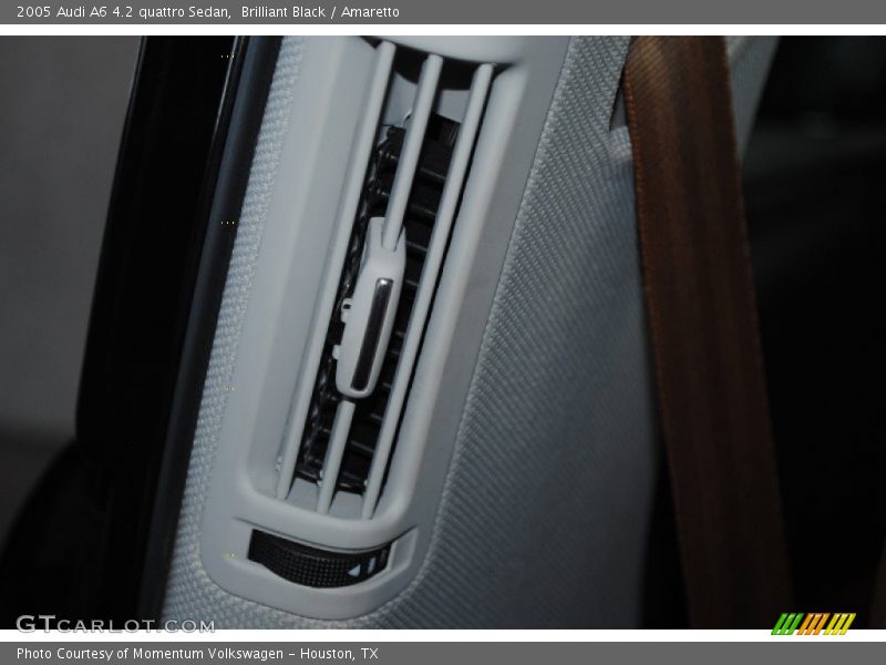 Brilliant Black / Amaretto 2005 Audi A6 4.2 quattro Sedan