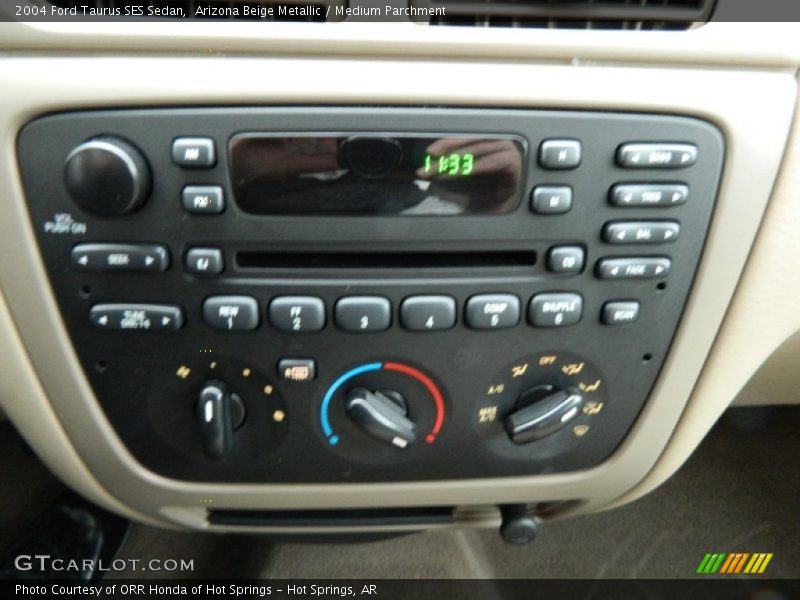 Audio System of 2004 Taurus SES Sedan