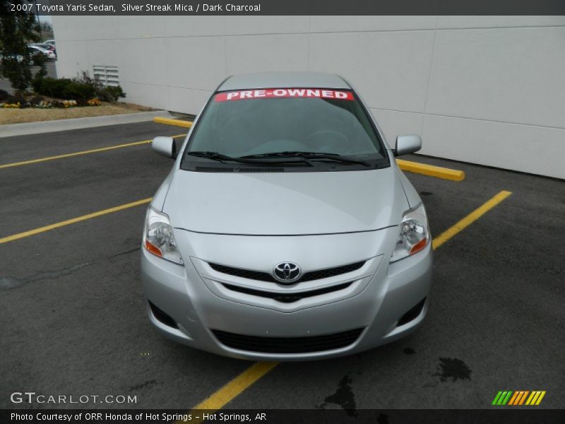 Silver Streak Mica / Dark Charcoal 2007 Toyota Yaris Sedan