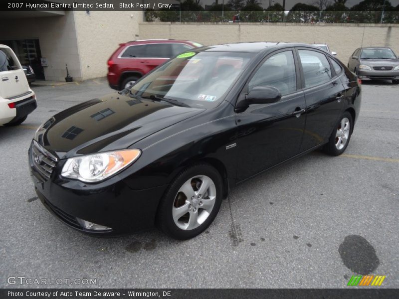 Front 3/4 View of 2007 Elantra Limited Sedan