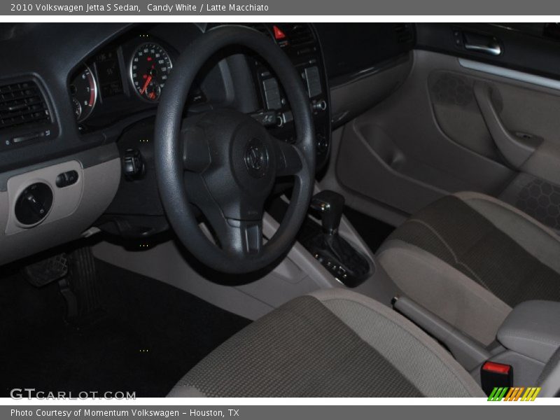 Candy White / Latte Macchiato 2010 Volkswagen Jetta S Sedan
