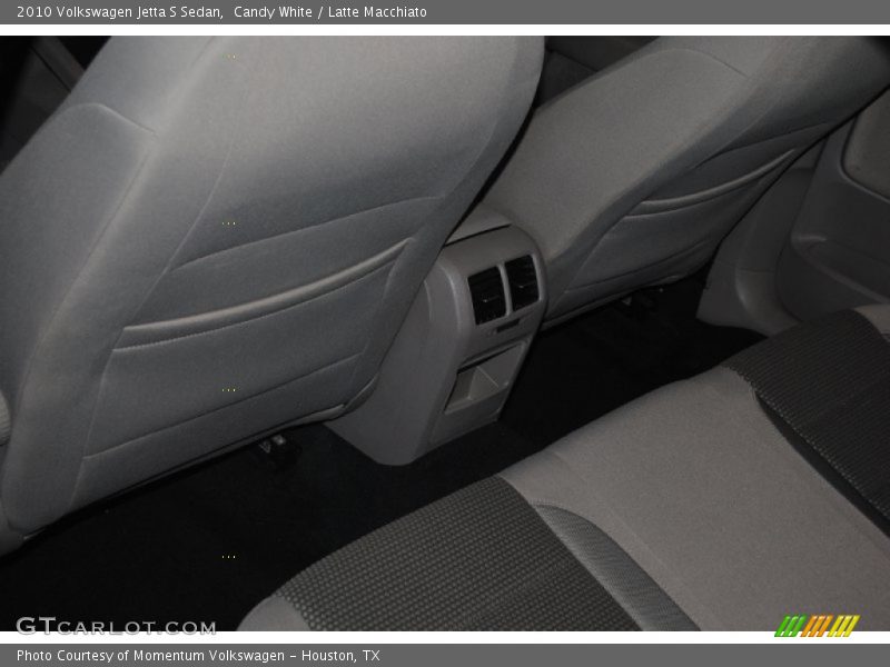 Candy White / Latte Macchiato 2010 Volkswagen Jetta S Sedan