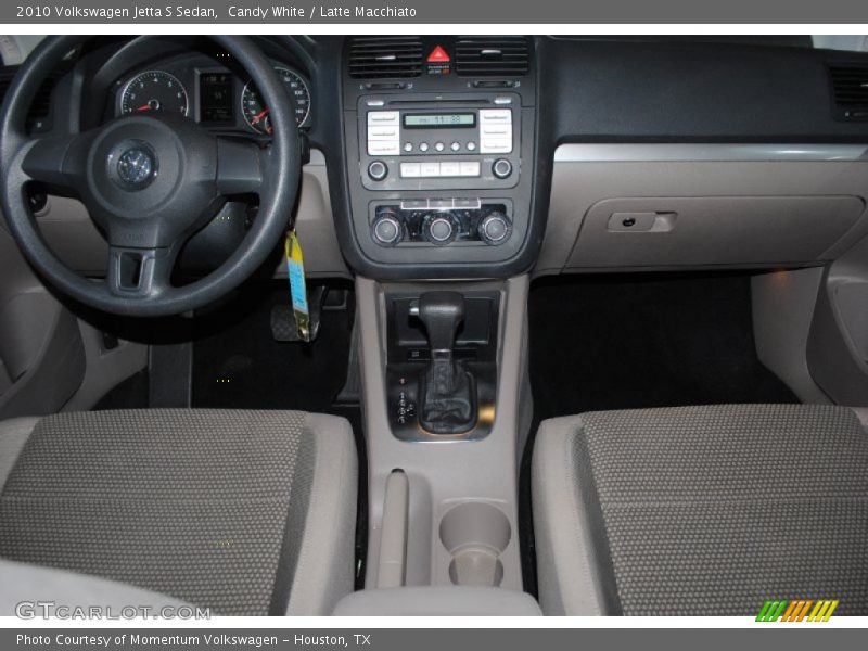 Candy White / Latte Macchiato 2010 Volkswagen Jetta S Sedan