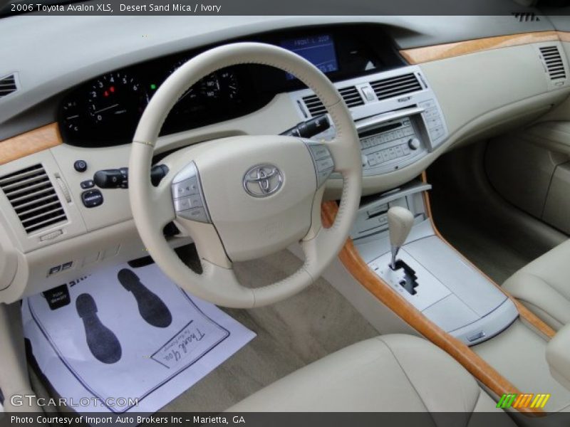 Ivory Interior - 2006 Avalon XLS 