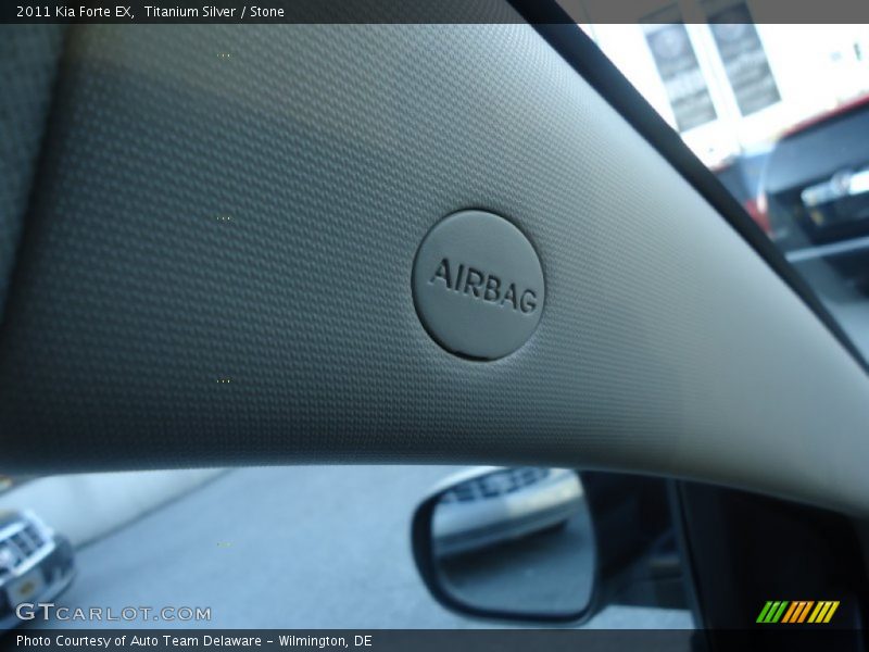 Titanium Silver / Stone 2011 Kia Forte EX