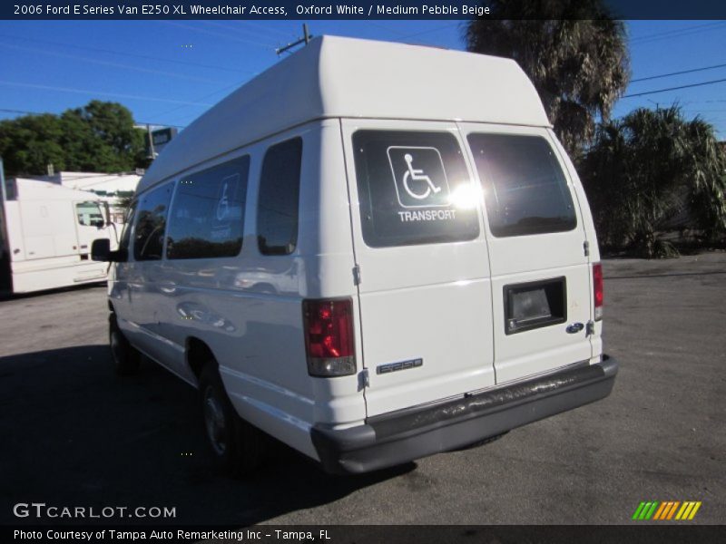Oxford White / Medium Pebble Beige 2006 Ford E Series Van E250 XL Wheelchair Access