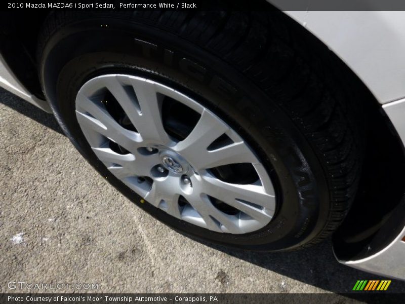 Performance White / Black 2010 Mazda MAZDA6 i Sport Sedan