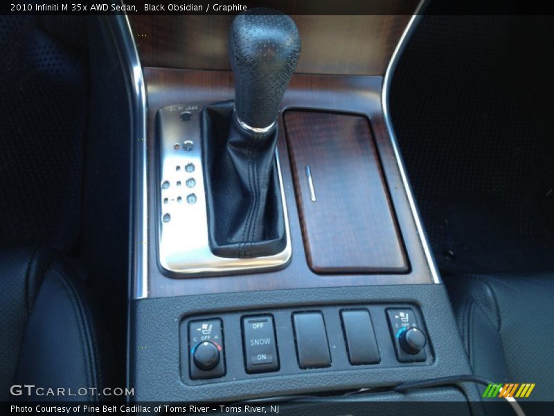  2010 M 35x AWD Sedan 5 Speed Automatic Shifter