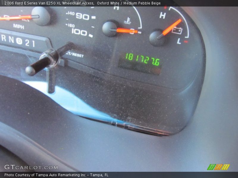 Oxford White / Medium Pebble Beige 2006 Ford E Series Van E250 XL Wheelchair Access