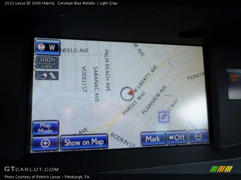 Navigation of 2013 ES 300h Hybrid