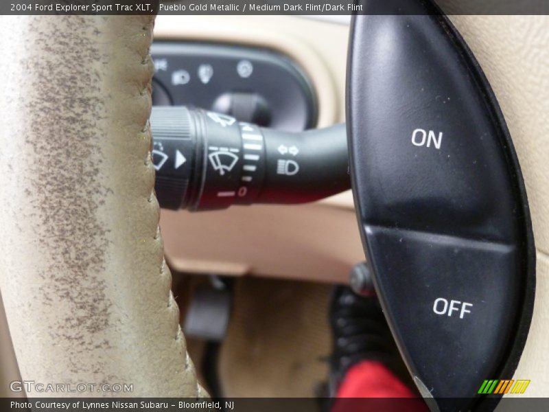 Pueblo Gold Metallic / Medium Dark Flint/Dark Flint 2004 Ford Explorer Sport Trac XLT