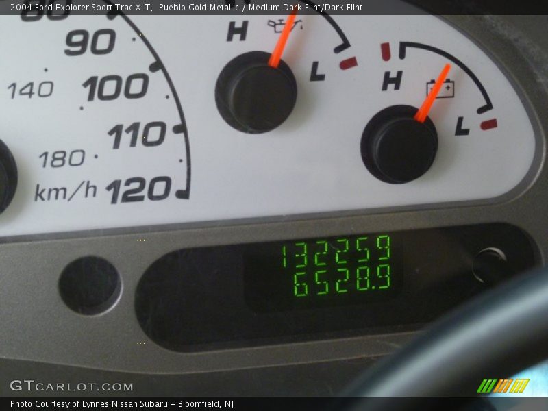 Pueblo Gold Metallic / Medium Dark Flint/Dark Flint 2004 Ford Explorer Sport Trac XLT