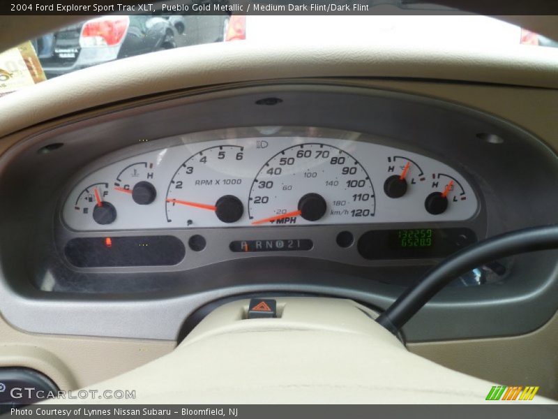 Pueblo Gold Metallic / Medium Dark Flint/Dark Flint 2004 Ford Explorer Sport Trac XLT