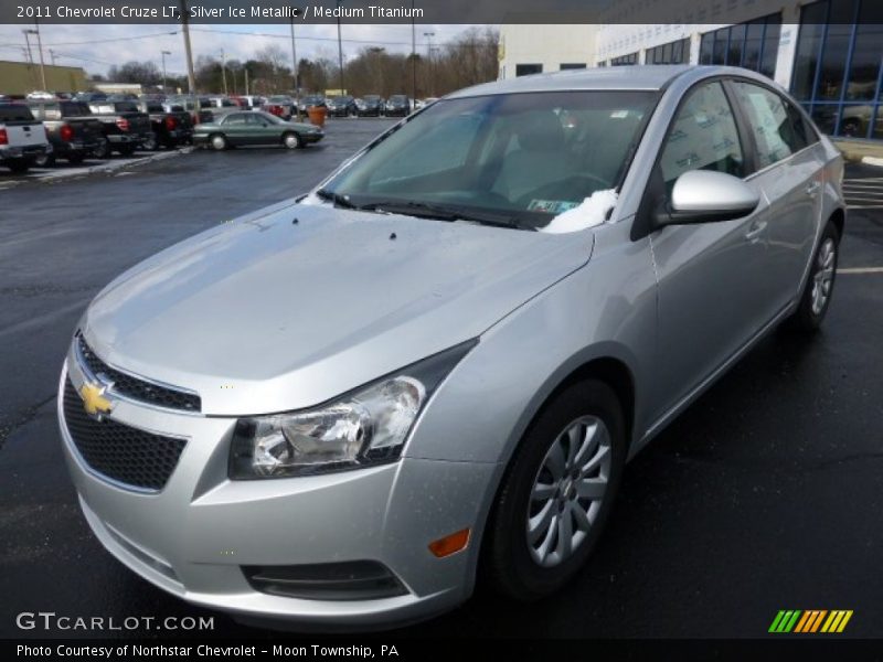 Silver Ice Metallic / Medium Titanium 2011 Chevrolet Cruze LT