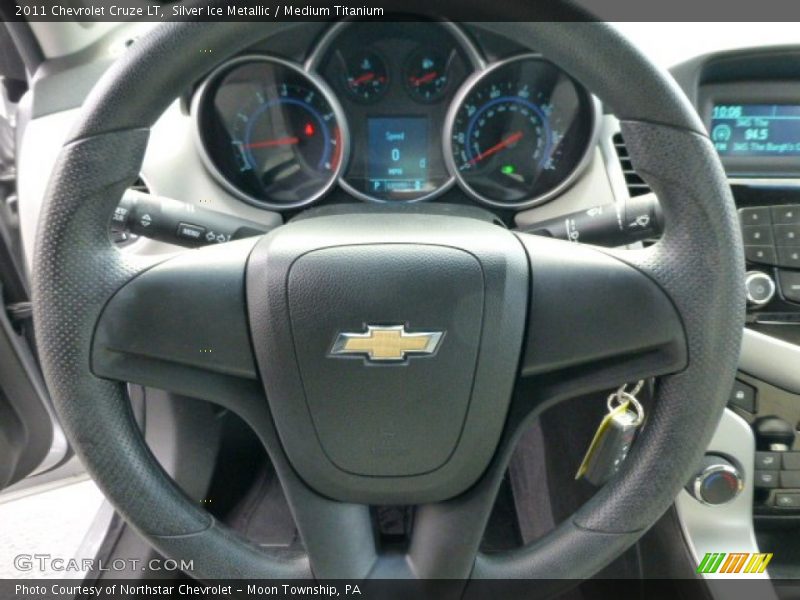 Silver Ice Metallic / Medium Titanium 2011 Chevrolet Cruze LT