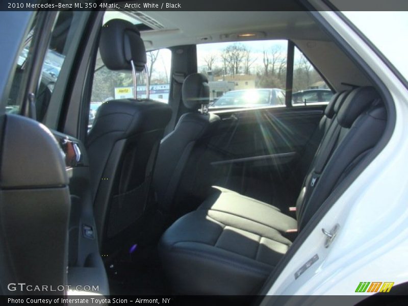 Arctic White / Black 2010 Mercedes-Benz ML 350 4Matic