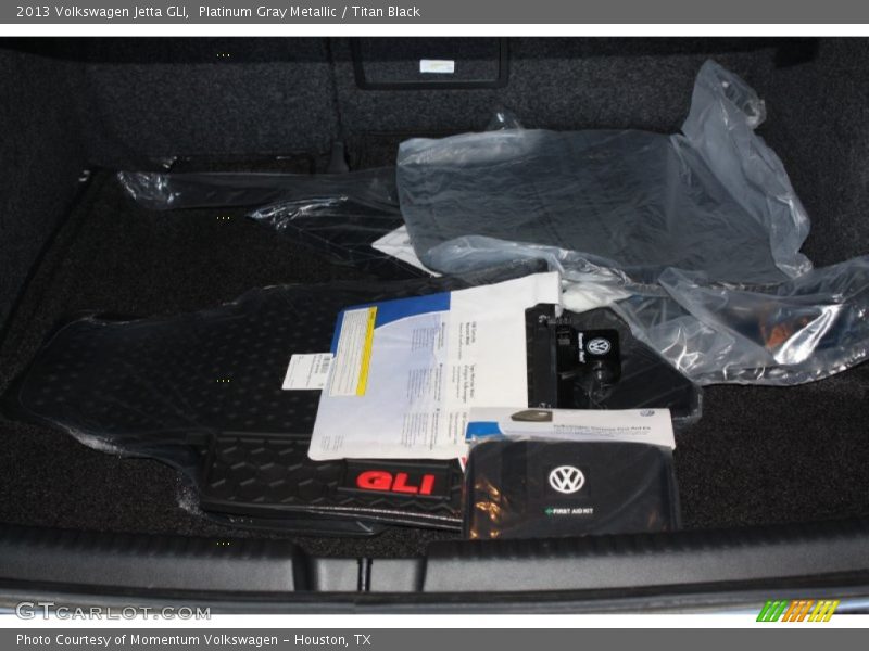 Platinum Gray Metallic / Titan Black 2013 Volkswagen Jetta GLI