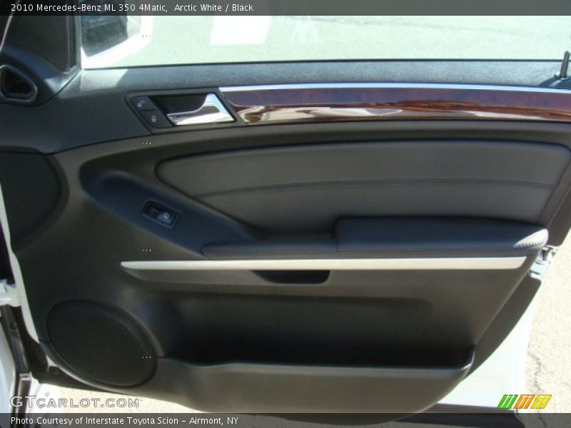 Arctic White / Black 2010 Mercedes-Benz ML 350 4Matic