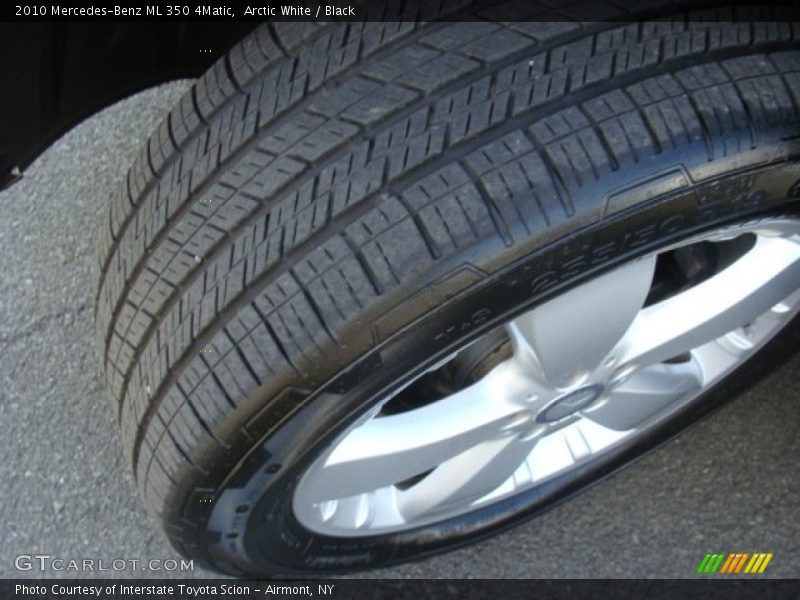 Arctic White / Black 2010 Mercedes-Benz ML 350 4Matic