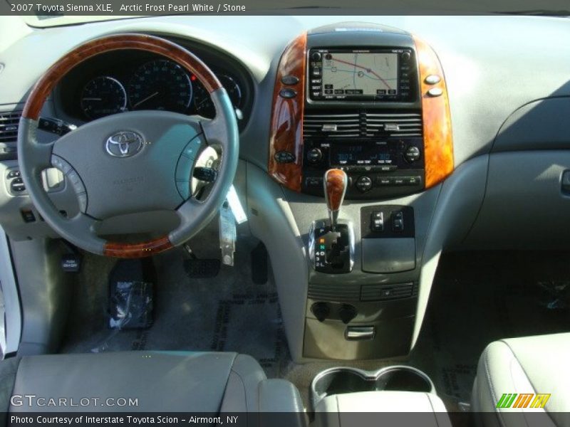 Dashboard of 2007 Sienna XLE