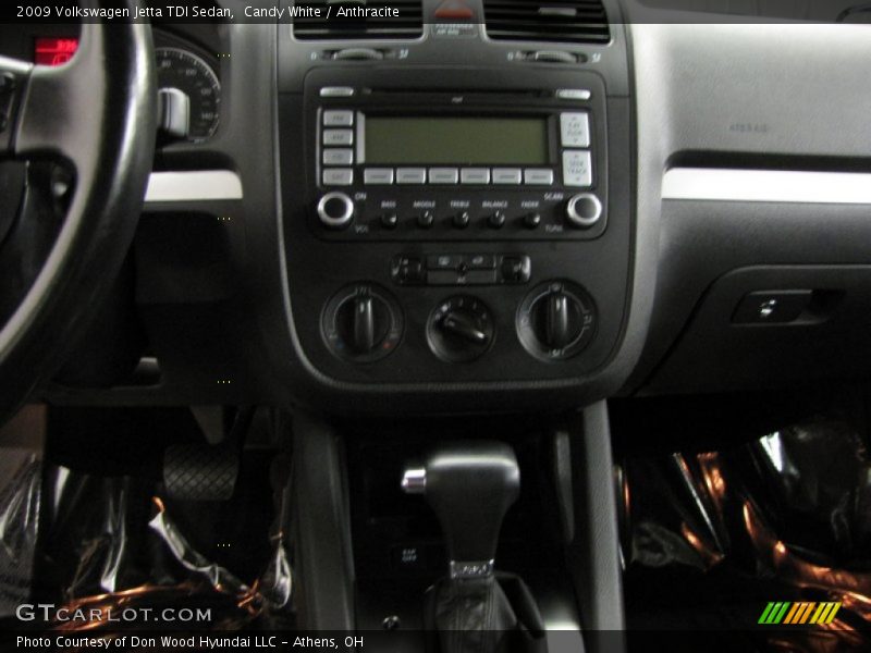Candy White / Anthracite 2009 Volkswagen Jetta TDI Sedan