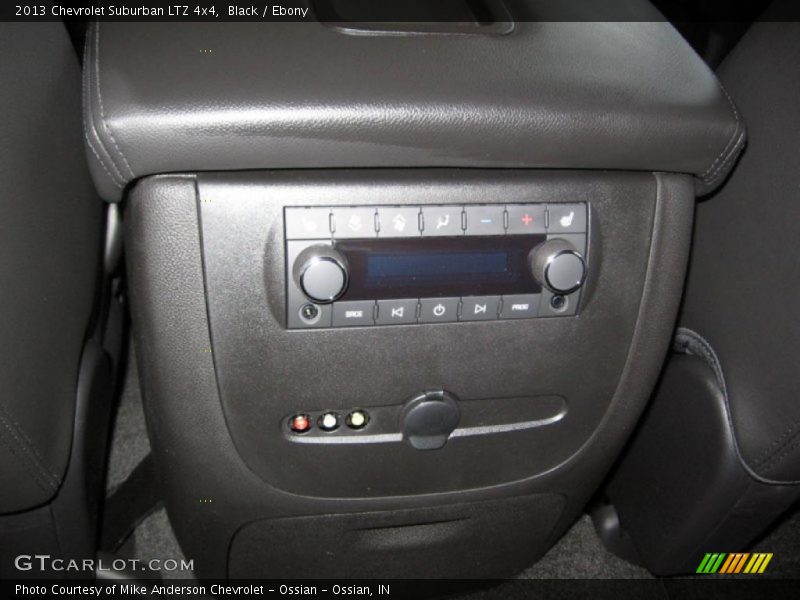 Black / Ebony 2013 Chevrolet Suburban LTZ 4x4