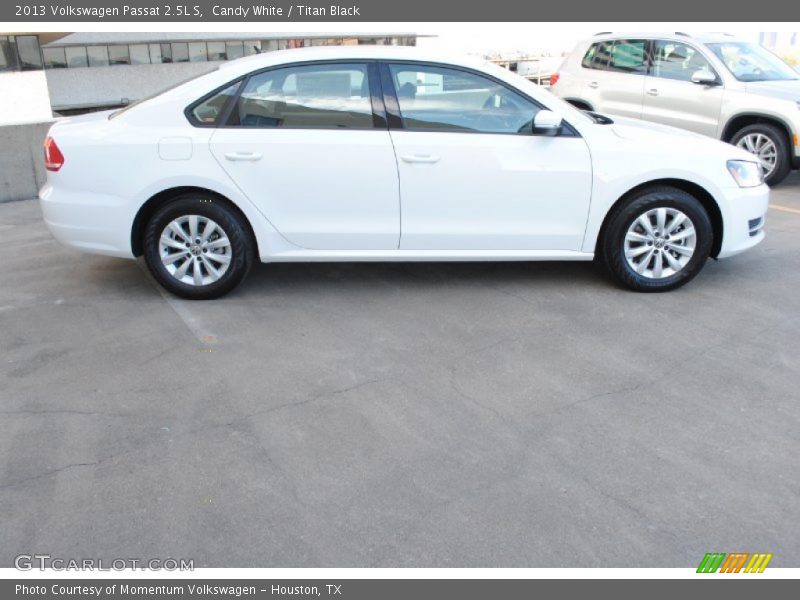  2013 Passat 2.5L S Candy White
