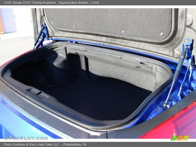  2005 350Z Touring Roadster Trunk
