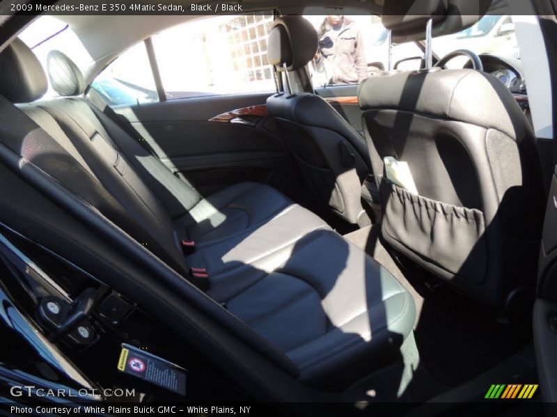 Black / Black 2009 Mercedes-Benz E 350 4Matic Sedan
