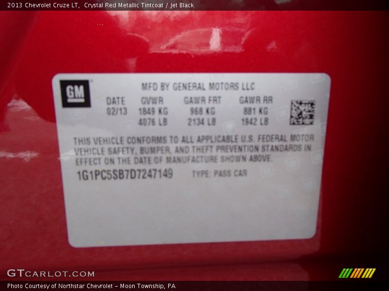 Crystal Red Metallic Tintcoat / Jet Black 2013 Chevrolet Cruze LT