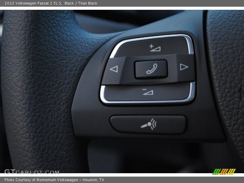 Black / Titan Black 2013 Volkswagen Passat 2.5L S