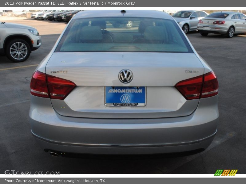 Reflex Silver Metallic / Moonrock Gray 2013 Volkswagen Passat TDI SEL