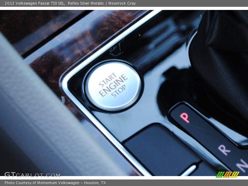Reflex Silver Metallic / Moonrock Gray 2013 Volkswagen Passat TDI SEL