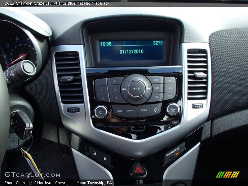 Atlantis Blue Metallic / Jet Black 2013 Chevrolet Cruze LT