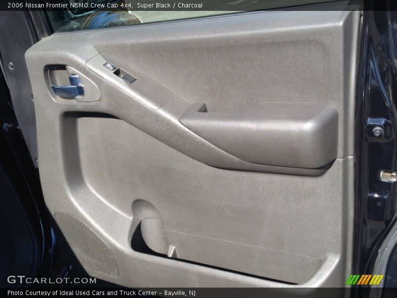 Super Black / Charcoal 2006 Nissan Frontier NISMO Crew Cab 4x4