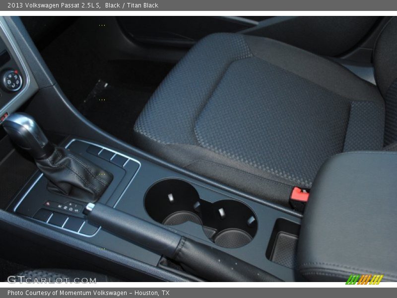 Black / Titan Black 2013 Volkswagen Passat 2.5L S