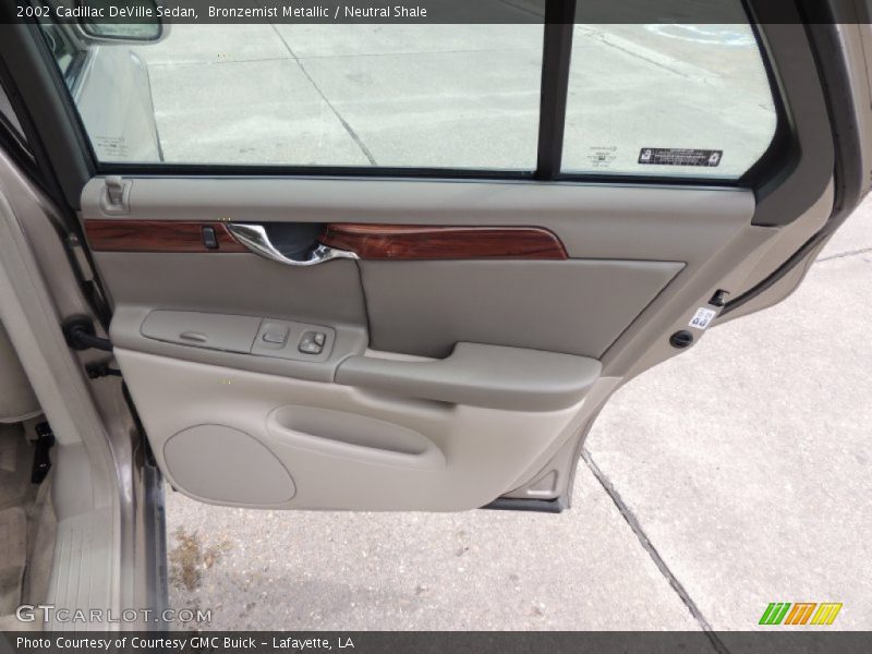 Bronzemist Metallic / Neutral Shale 2002 Cadillac DeVille Sedan