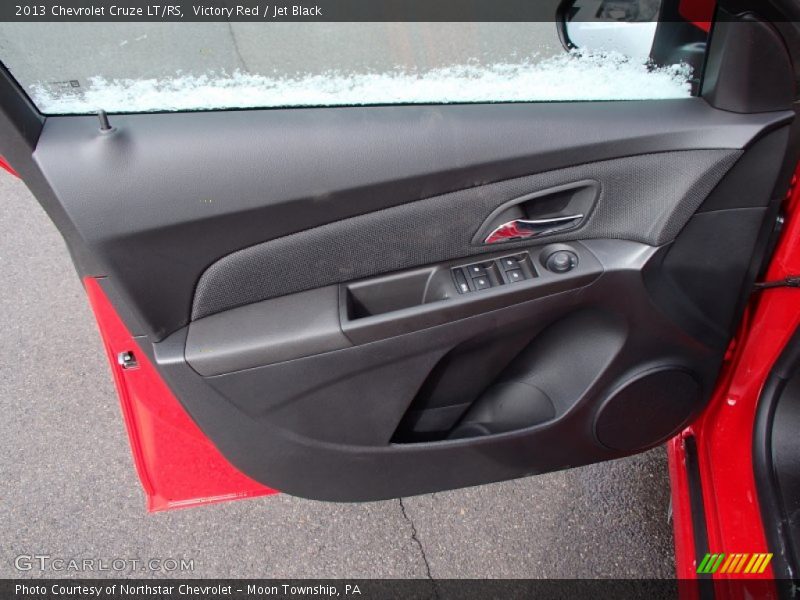 Victory Red / Jet Black 2013 Chevrolet Cruze LT/RS