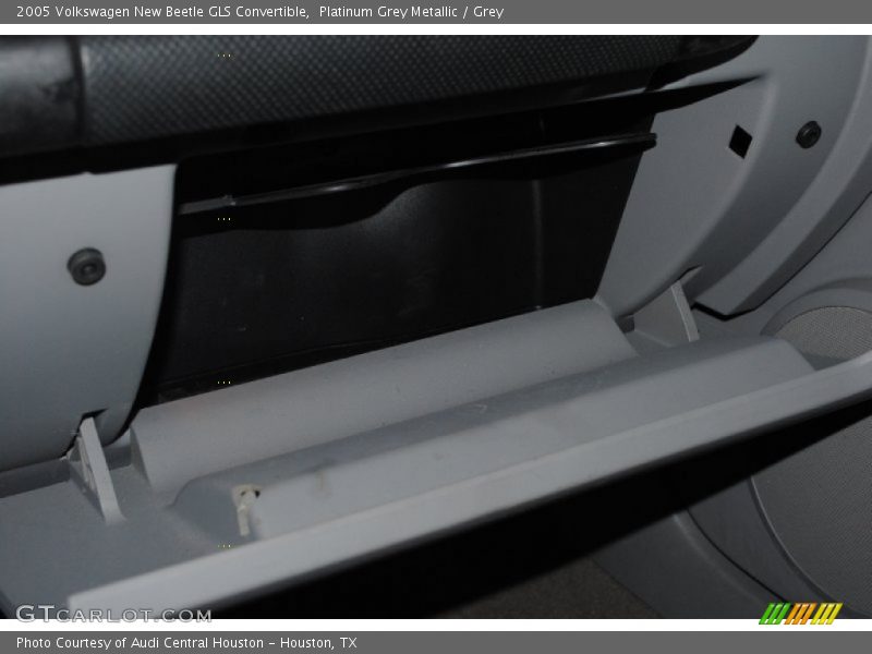 Platinum Grey Metallic / Grey 2005 Volkswagen New Beetle GLS Convertible